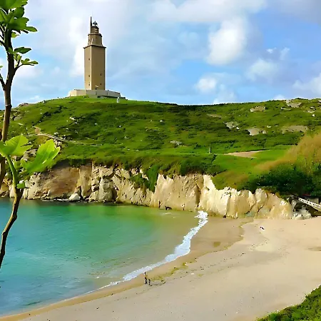 Torre De Hercules Con Garaje